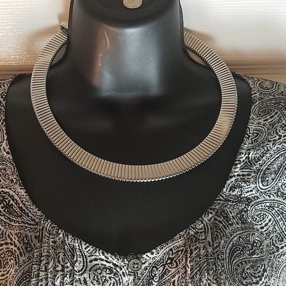 J. Crew, 0142, Paisley top, 100% silk,Size S - Picture 7 of 8